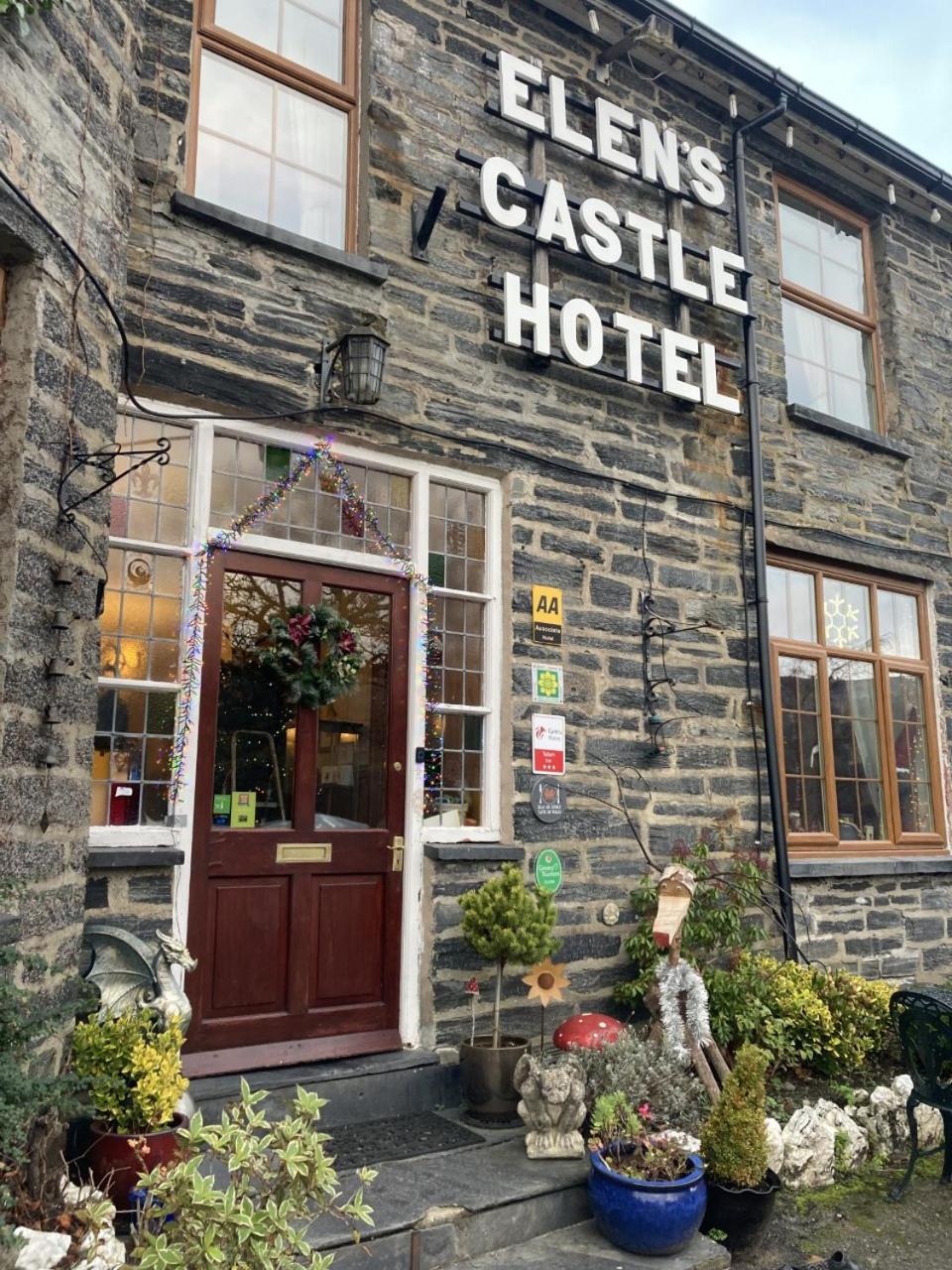 Elen'S Castle Hotel Dolwyddelan Экстерьер фото